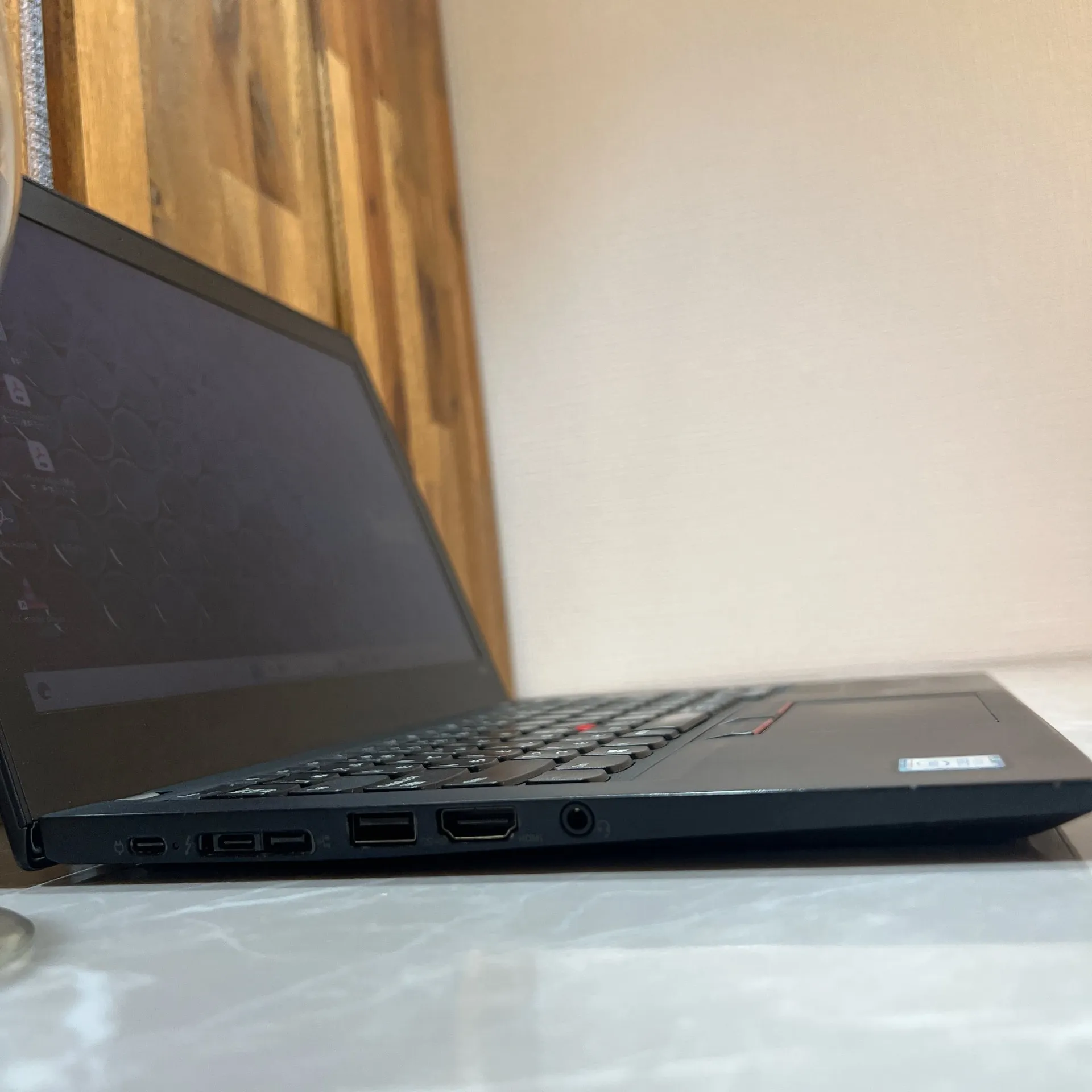 Thinkpad X280☘SSD256GB☘Corei5第8世代☘メモリ8GB【KHRC2309066】