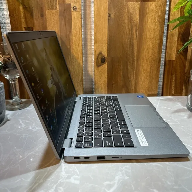 Dell Latitude 5320☘️i5第11世代☘️SSD256GB☘️メモ8G【YKHRC2403013】