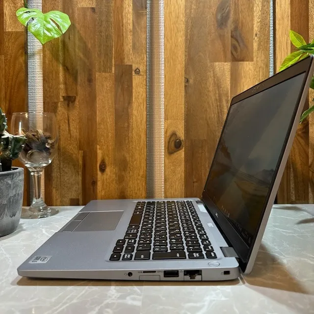 Dell Latitude 5310☘️メモ16GB☘️SSD256☘️i5第10世代【SKHRC2403008】