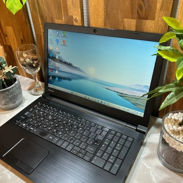 Dynabook B65/H☘️i7第8世代☘️メモリ8GB☘️SSD256GB【YKHRC2403020】