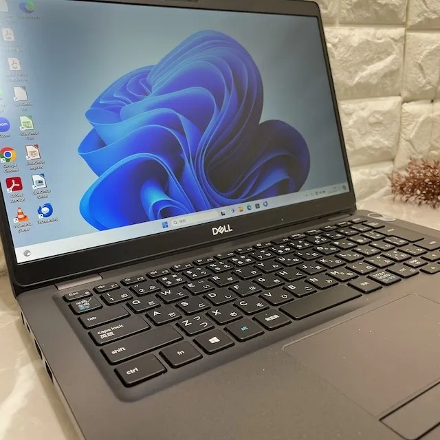 【美品】Dell Latitude 5300✨️メモ16G✨️i7第8世代✨️SSD【THRC2403012】