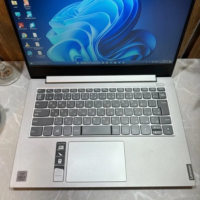 【美品】Lenovo Ideapad S340☘️メモ8G☘️i3第10世代☘️SSD【VKHRC2403002】