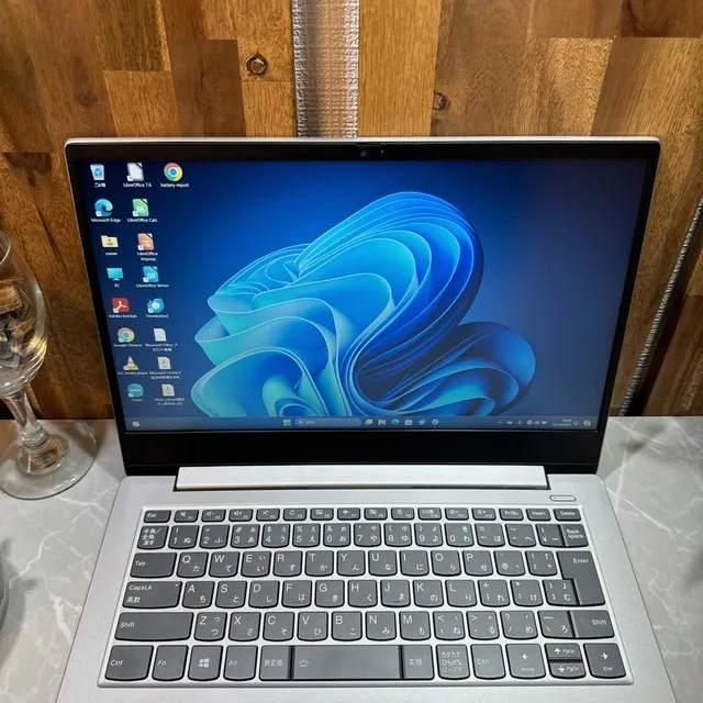 【美品】Lenovo Ideapad S340☘️メモ8G☘️i3第10世代☘️SSD【VKHRC2403002】