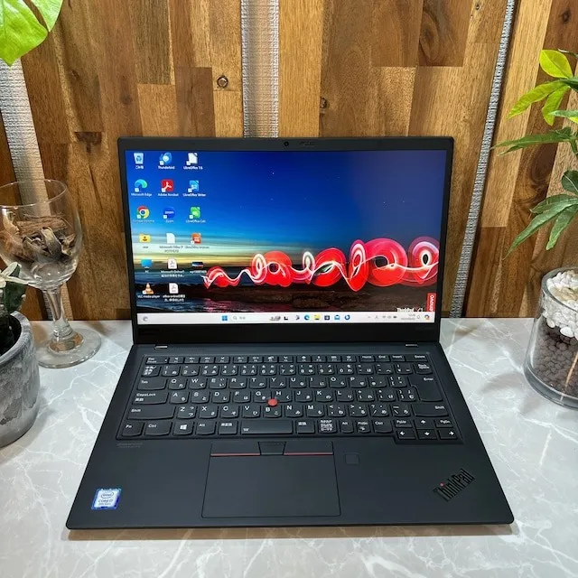 Thinkpad X1 Carbon☘️i7第8世代☘️SSD512GB/メモ8GB【VKHRC2403018】