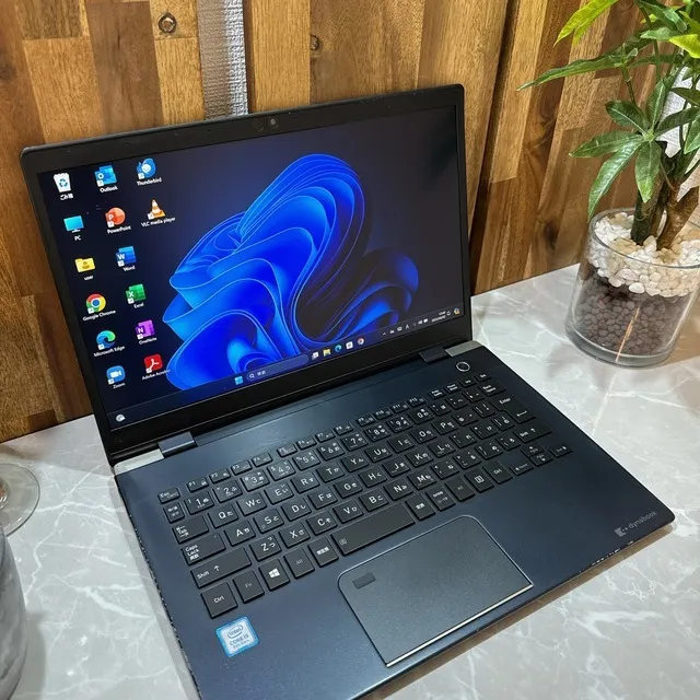 Dynabook G83/DN☘️i5第8世代☘️メモ8GB☘️SSD128GB【VKHRC2403027】