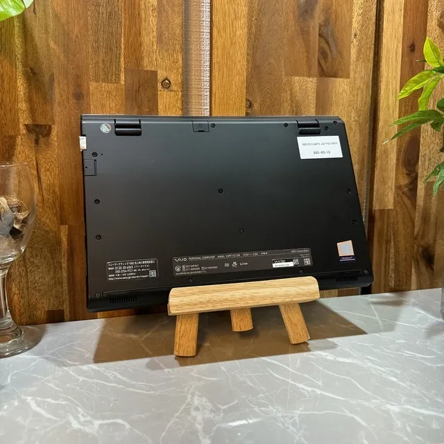 【美品】VAIO Pro LTEモデル☘️i5第7世代☘️メモ4G☘️SSD128GB【VKHRC2403037】