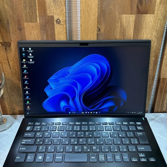 【美品】VAIO VJPK11C11N☘️i7第8世代☘️メ16G☘️SSD256GB【VKHRC2403071】