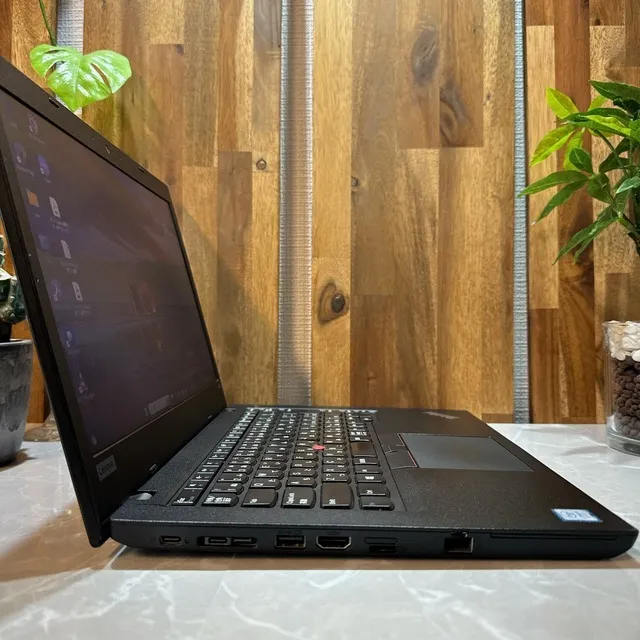 【美品】Thinkpad L480☘️i5第8世代☘️メモリ8GB☘️SSD256GB【VKHRC2403042】