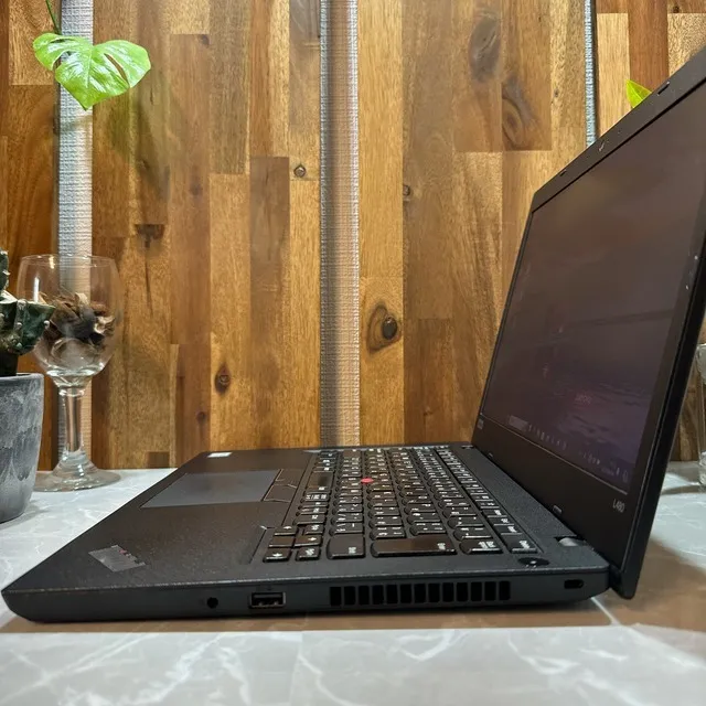 【美品】Thinkpad L480☘️i5第8世代☘️メモリ8GB☘️SSD256GB【VKHRC2403042】