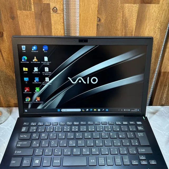 VAIO Pro PG☘️Core i5第8世代☘️SSD256GB☘️メモリ8GB【VKHRC2403075】