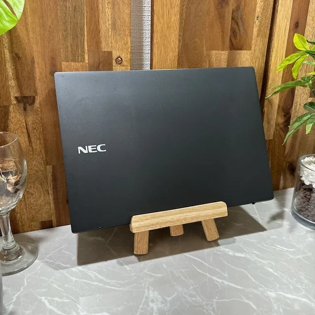 【美品】NEC Versapro VKT16GZG5☘️i5第8世代☘️メモリ8GB【VKHRC2403097】