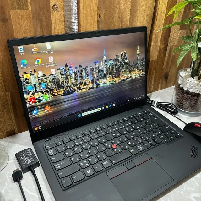 Thinkpad X1 Carbon☘️i5第10世代 ☘️SSD256G/メ16G【VKHRC2404039】