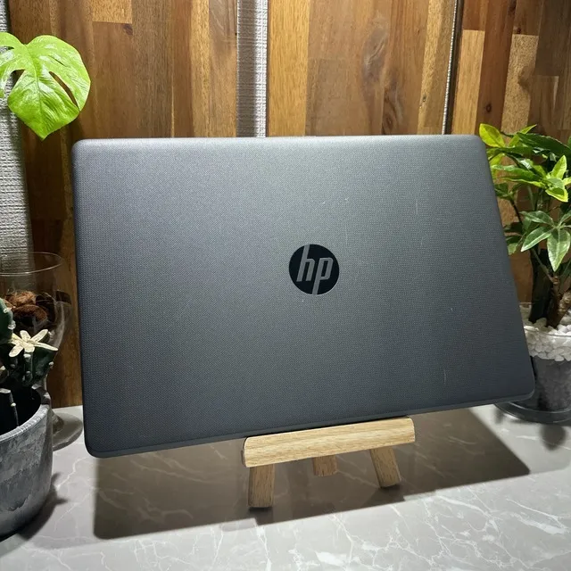 HP ProBook 250 G6☘️メモリ8GB☘️Core i5第7世代☘️SSD256GB【VKHRC2404016】