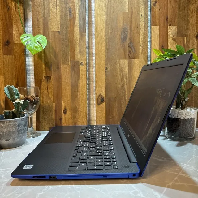 【美品】Dell Inspiron 3593☘️i3第10世代☘️SSD256GB【VKHRC2404082】