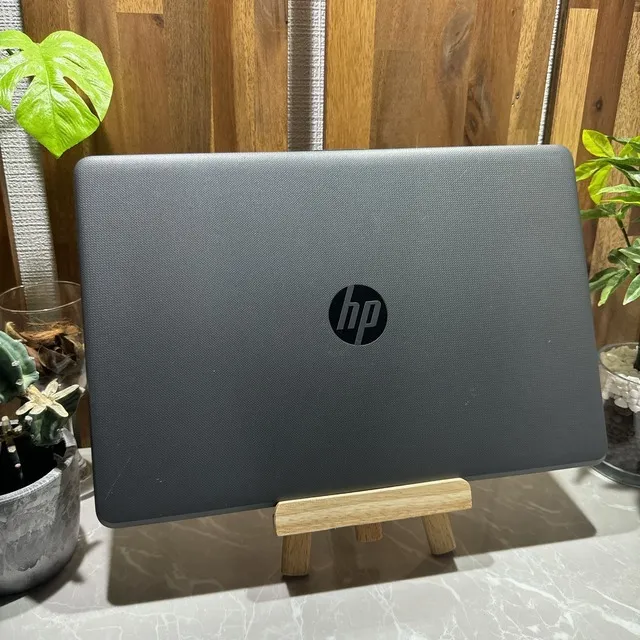 HP ProBook 250 G6☘️SSD256GB☘️メモリ8GB ☘️Core i5第7世代【VKHRC2404017】