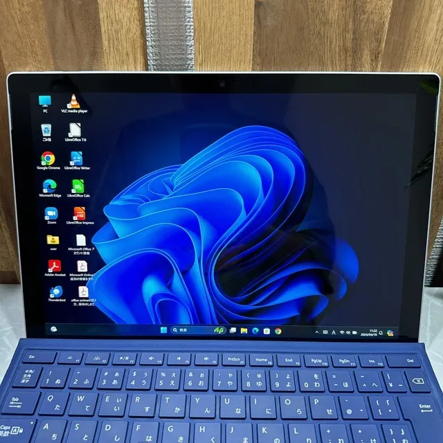 Surface Pro 6 ☘️メモ8GB☘️Core i5第8世代☘️SSD128G【VKHRC2404033】