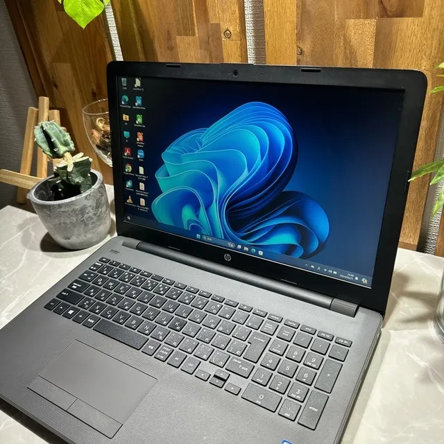 HP ProBook 250 G6☘️Core i5第7世代 ☘️SSD256GB☘️メモリ8GB【VKHRC2404025】