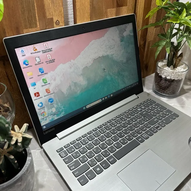 【美品】Lenovo ideapad 320☘️i7第7世代☘️メモリ8G☘️SSD【VKHRC2404042】