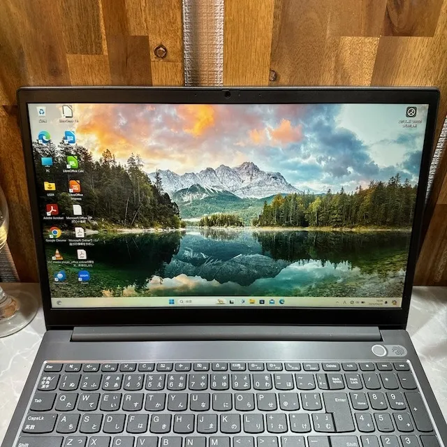 【美品】Lenovo ThinkBook 15-IIL☘️i5第10世代☘️メモ8G【VKHRC2404065】