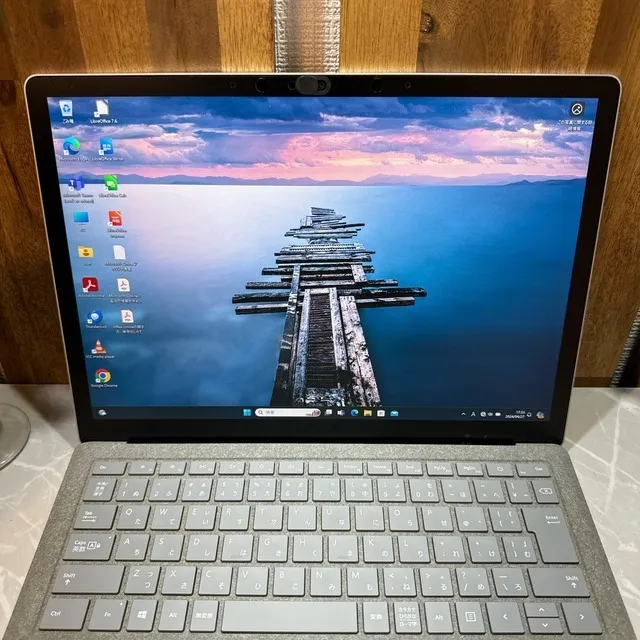 【美品】Surface Laptop 2☘️メ8GB☘️i5第8世代/SSD256G【VKHRC2404095】