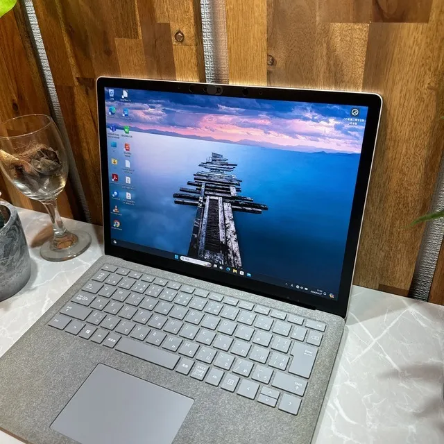 【美品】Surface Laptop 2☘️メ8GB☘️i5第8世代/SSD256G【VKHRC2404095】