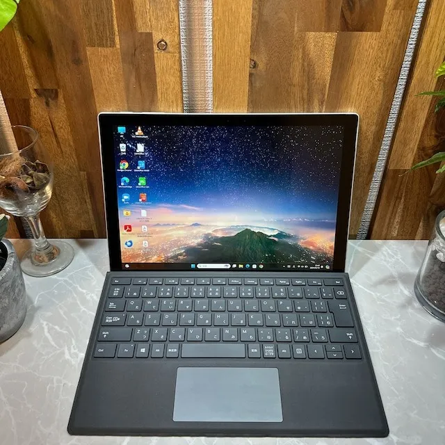 Surface Pro 6☘️メモリ8GB ☘️i5第8世代☘️SSD128GB【VKHRC2404061】