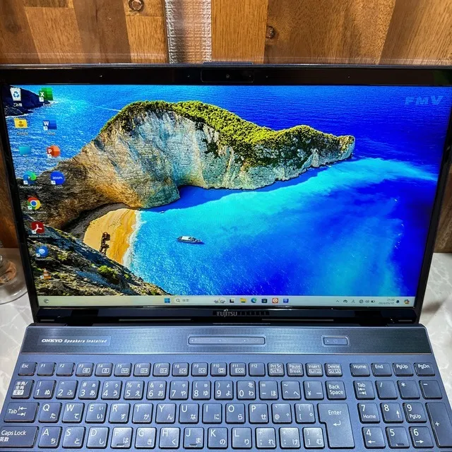 【美品】LIFEBOOK WA3/D1☘️メモ16G☘️i7第8世代☘️SSD1TB【VKHRC2404152】