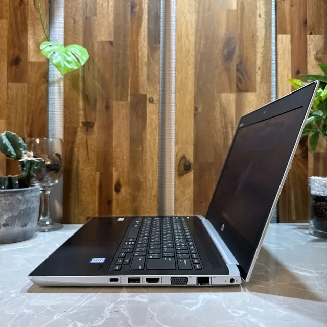 HP Probook 430☘️i7第8世代☘️メモリ16GB☘️SSD256GB【VKHRC2405007】