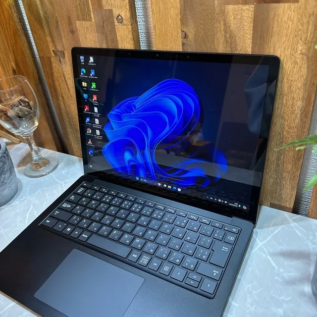 Surface Laptop 3☘️i7第10世代 /メモ16G☘️SSD256GB【VKHRC2404108】