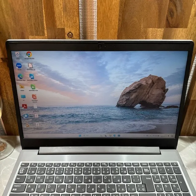 【美品】Lenovo Ideapad☘️i7第8世代☘️SSD256G+HDD1TB【VKHRC2404068】