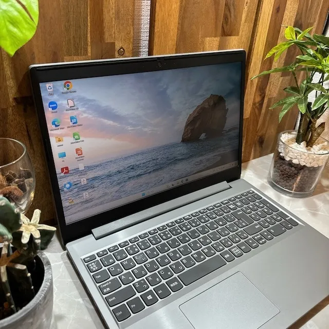 【美品】Lenovo Ideapad☘️i7第8世代☘️SSD256G+HDD1TB【VKHRC2404068】