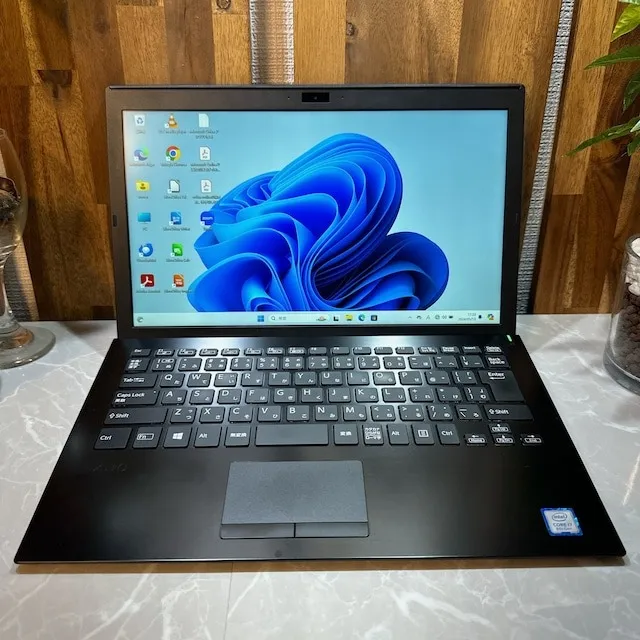 VAIO VJPG11C11N☘️i7第8世代☘️メモリ8GB☘️SSD128GB【VKHRC2405001】