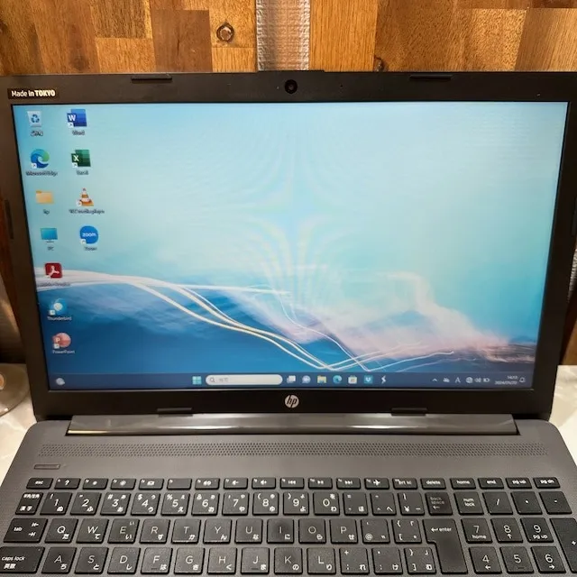 【美品】HP 250 G7☘️i5第8世代 ☘️メモリ8GB☘️SSD256GB【VKHRC2405005】