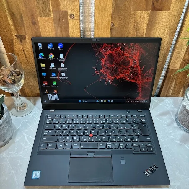 【美品】Thinkpad X1 Carbon☘️SSD128GB☘️i5第8世代☘️【KHRC2404004】