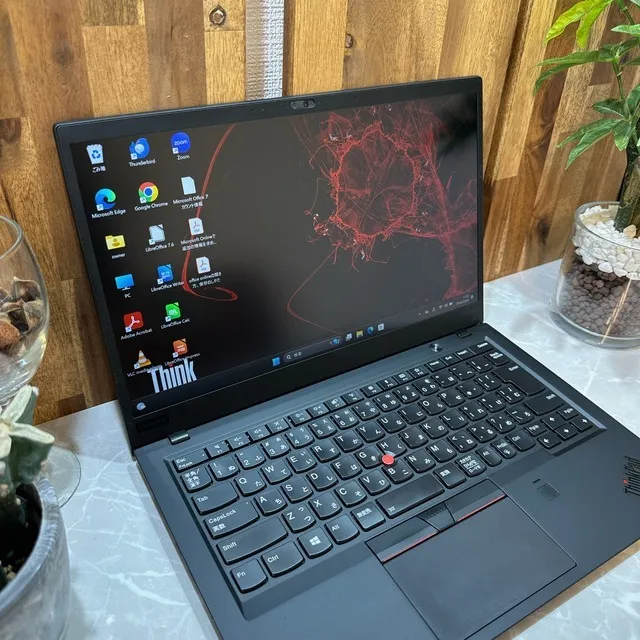 【美品】Thinkpad X1 Carbon☘️SSD128GB☘️i5第8世代☘️【KHRC2404004】