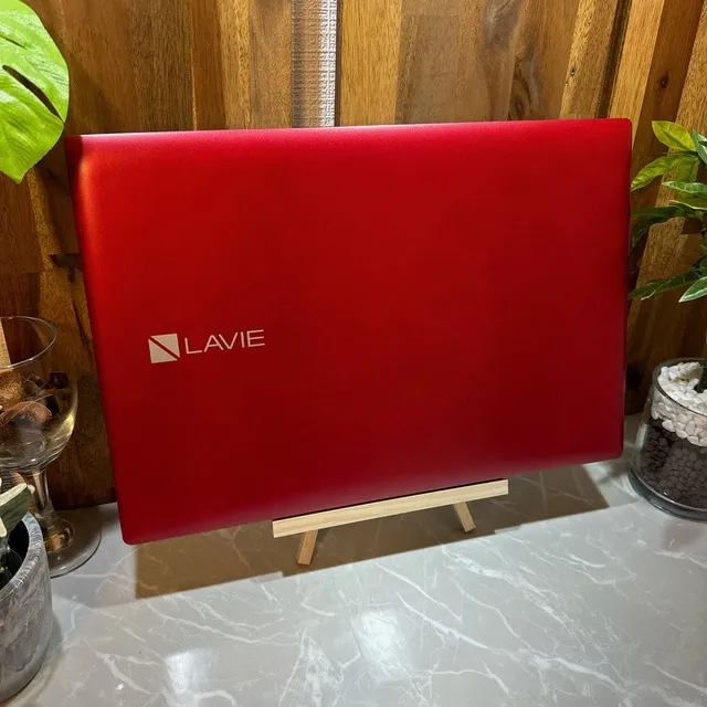 【美品】NEC LAVIE Direct☘️メモ8G☘️i5第8世代☘️SSD256G【PKHRC2404012】