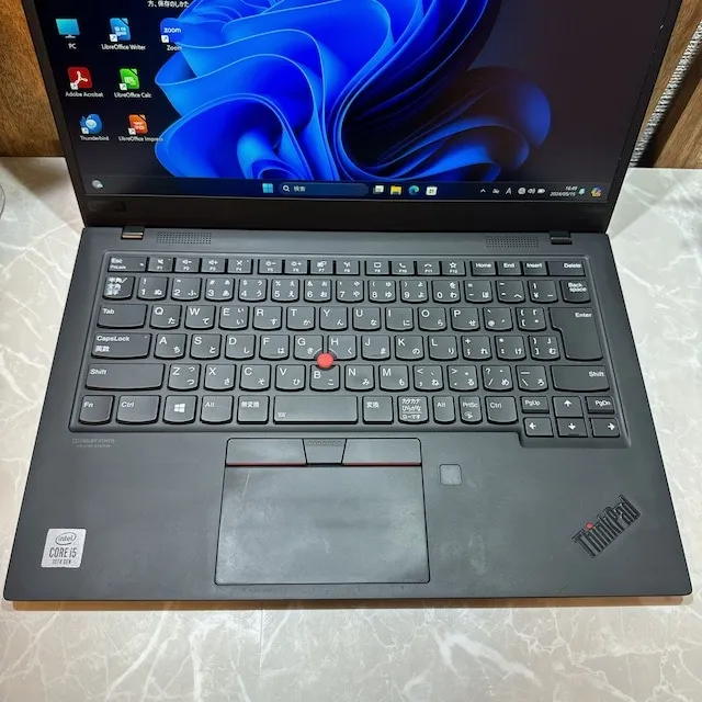 Thinkpad X1 Carbon ☘️メモ16GB☘️i5第10世代☘️爆速SSD【VKHRC2405008】