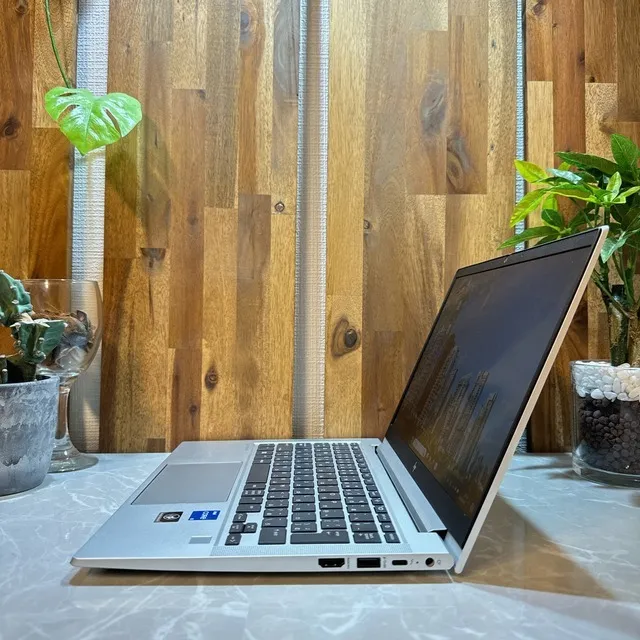 【極美品 2023年式】HP Elitebook 630 G9☘️i5第12世代【VKHRC2405091】