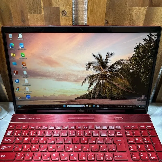 【美品】LIFEBOOK AH53/C2☘️i7第8世代☘️SSD256G+1TB【VKHRC2405081】