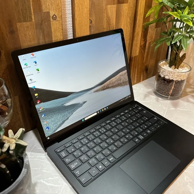 【美品】Surface Laptop 3☘️メモ16G☘️爆速SSD☘️i7第10世代【VKHRC2404145】