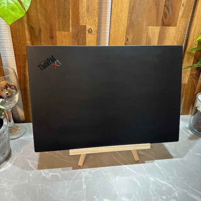 【美品】Thinkpad X1 Carbon☘️i7第10世代☘️SSD1TB【VKHRC2405049】