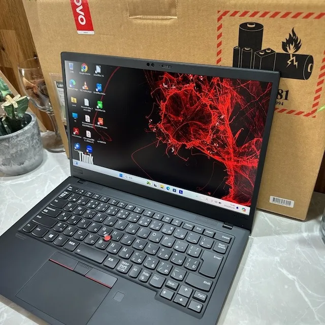 【美品】Thinkpad X1 Carbon☘️i7第10世代☘️SSD1TB【VKHRC2405049】