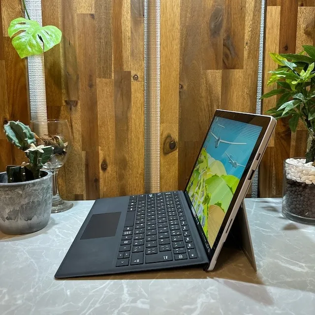 Surface pro 7☘️ メモリ16GB/ SSD256GB☘️i5第10世代【VKHRC2406030】