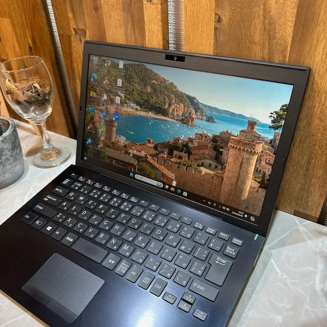 VAIO Pro PG ☘️メモリ8GB /i5第10世代☘️SSD256GB【VKHRC2405053】