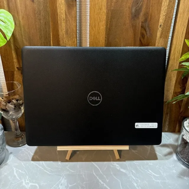 【美品】Dell Latitude 3490☘️i7第8世代☘️ SSD512G【VKHRC2406083】