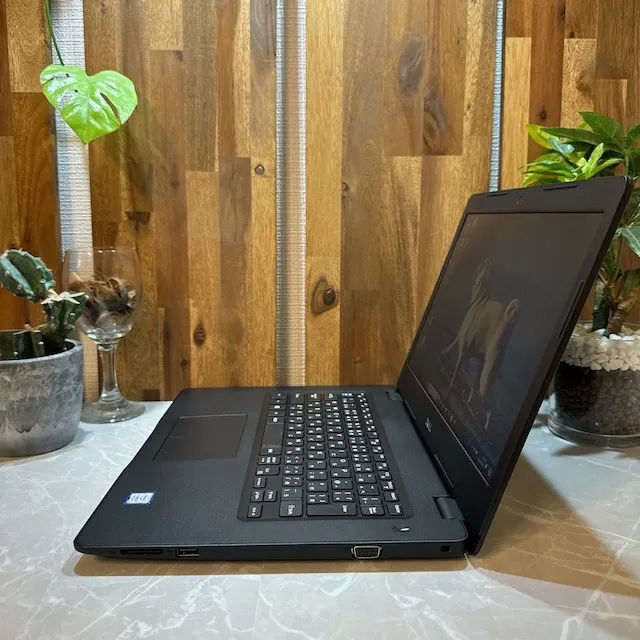 【美品】Dell Latitude 3490☘️i7第8世代☘️ SSD512G【VKHRC2406083】