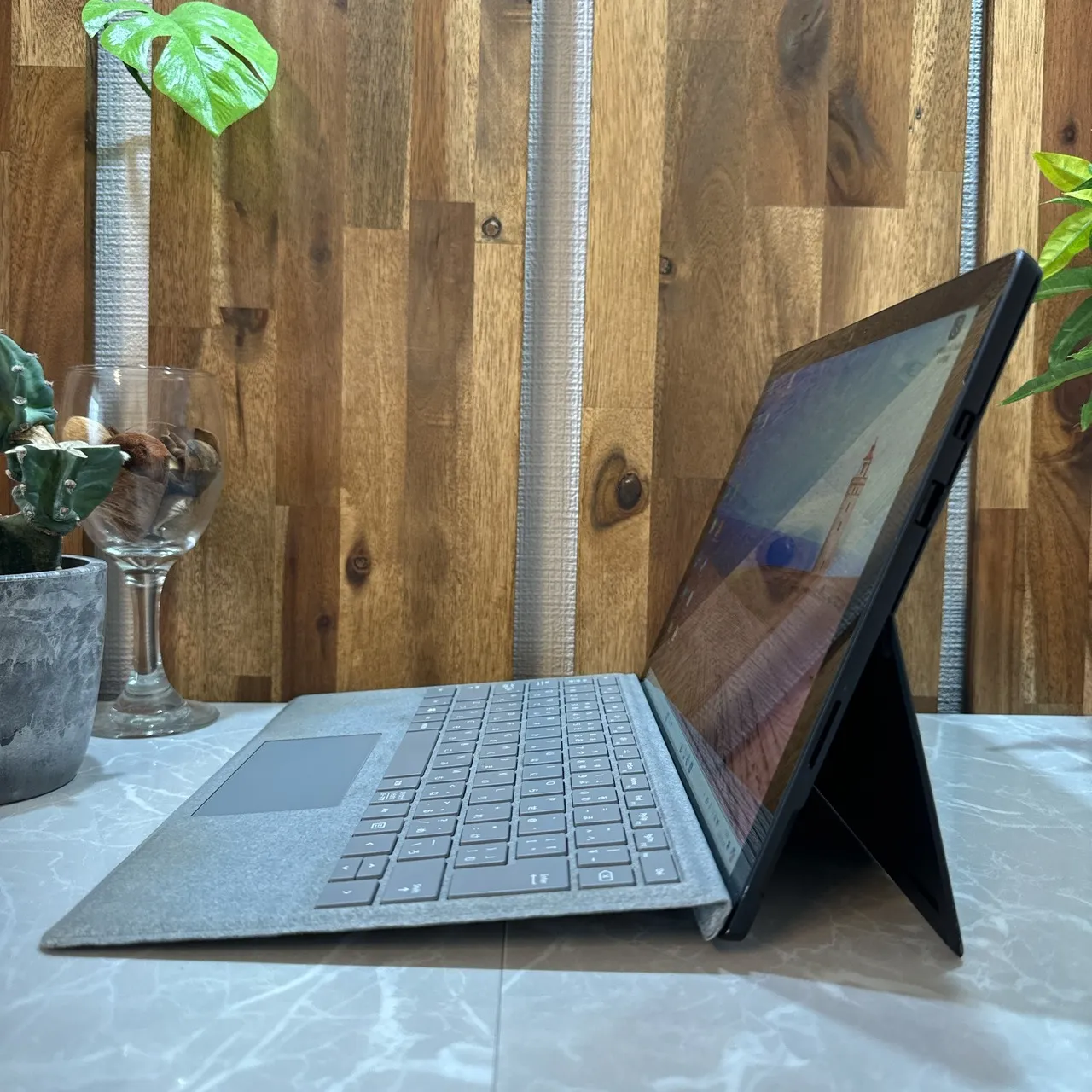 Surface Pro 6ブラック☘️i5第8世代/メモリ8GB☘️SSD256GB【VKHRC2404143】