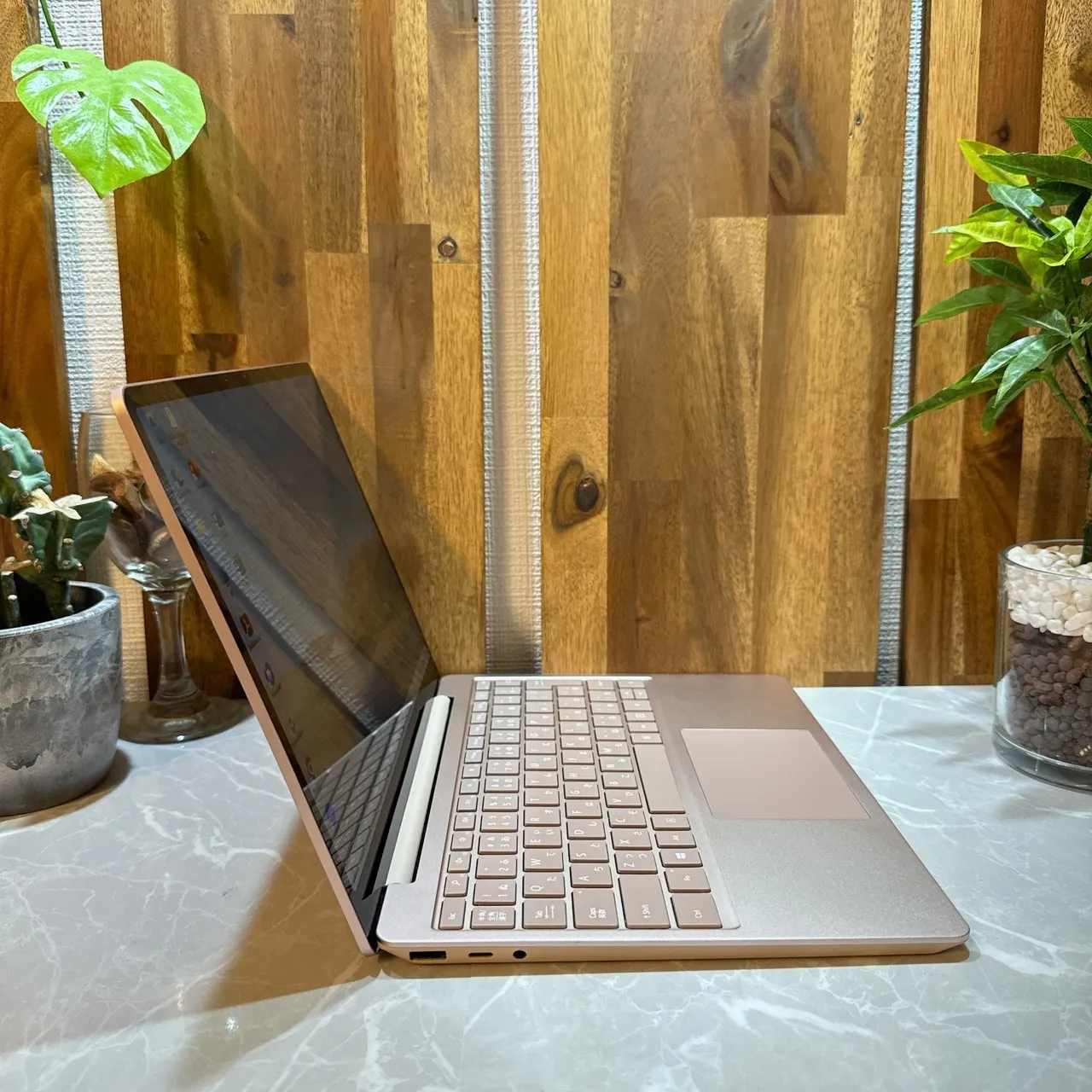 【美品】Surface Laptop Go ☘️SSD128G /メモリ8GB【VKHRC2406103】