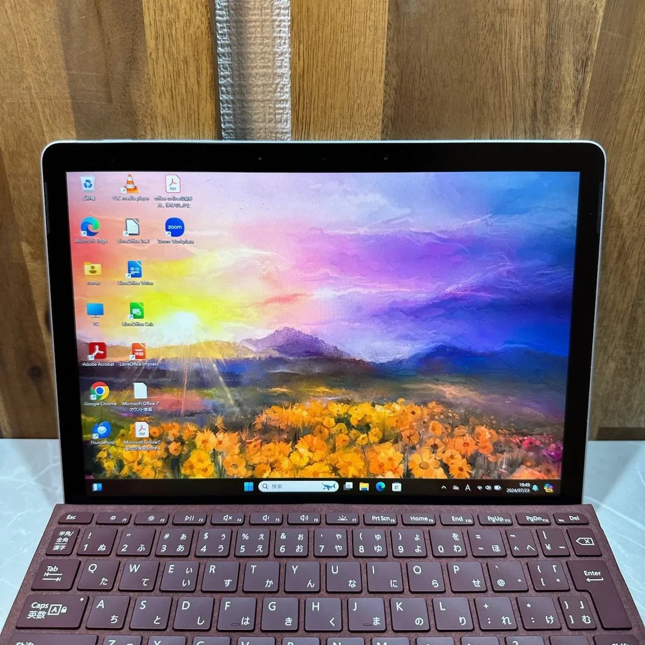 【美品 2021年式】Surface Go 3☘️i3第10世代☘️メモリ4GB【VKHRC2406122】