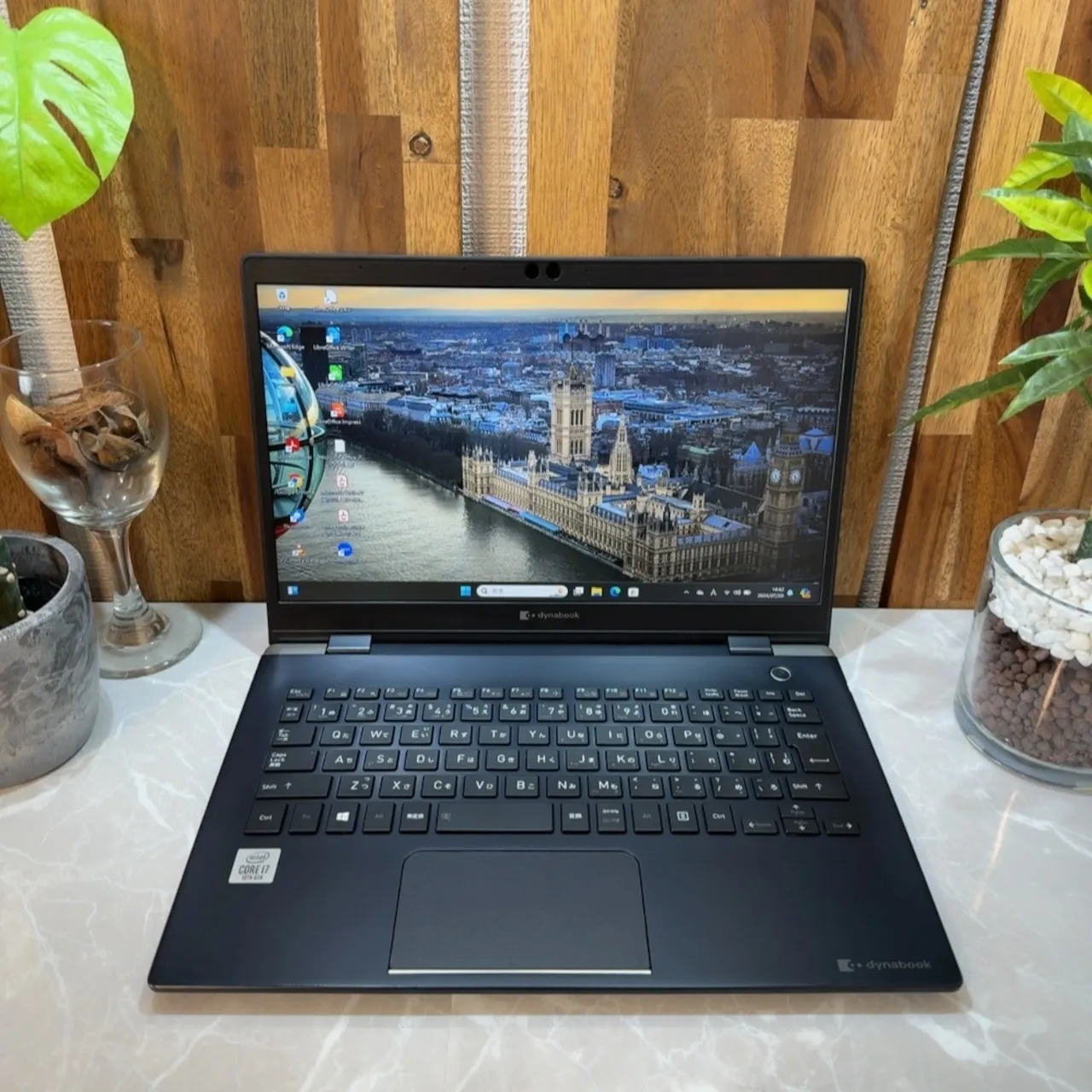 【極美品】Dynabook G83/FP☘️メモリ8G/ i7第10世代☘️ SSD【VKHRC2407006】